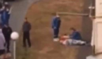 В селе под Пензой из окна многоэтажки выпал человек – соцсети
