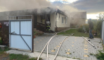 Пензенские спасатели помогли потушить пожар в Малой Валяевке. ФОТО