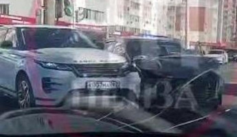 На улице Пушкина в Пензе две автомобилистки попали в жесткое ДТП