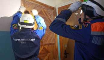 Спасатели вскрыли квартиру на улице Чаадаева в Пензе