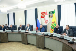 В правительстве Пензенской области обсудили проблему дефицита топлива