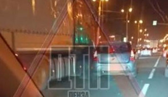 В Пензе из-за ДТП с фурой стоит в пробке проспект Победы
