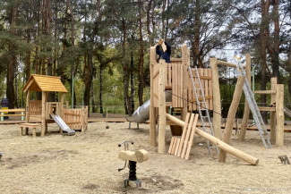 В Пензе продолжают благоустраивать сквер Семейный