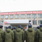 В Пензе первых новобранцев осеннего призыва проводили в армию