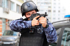 В Пензе 52-летний мужчина напал на курьера по доставке еды В Пензе 52-летний мужчина напал на курьера по доставке еды