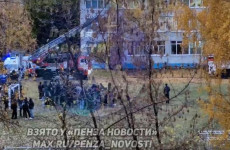 К одному из пензенских колледжей стянулись машины экстренных служб