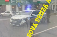 На улице Пушкина в Пензе разбилась машина ДПС