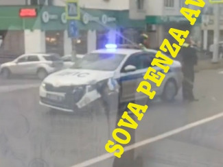 На улице Пушкина в Пензе разбилась машина ДПС