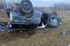 Двое пассажиров погибли при опрокидывании автомобиля в Мокшанском районе Двое пассажиров погибли при опрокидывании автомобиля в Мокшанском районе