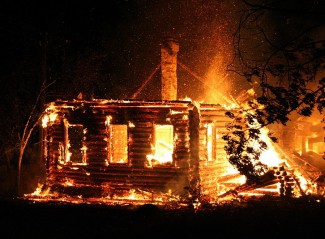 Из-за пожара житель Пензы остался без крыши над головой