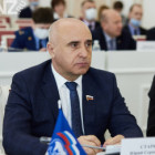 Не забудьте поздравить! 12 ноября день рождения празднует депутат Юрий Старкин