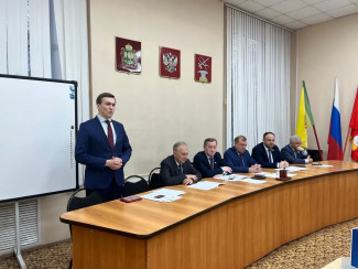 Экс-главе Кузнецка Сергею Златогорскому вручили почётный орден