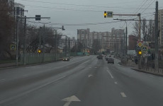 На улице Терновского в Пензе начал работу новый светофор На улице Терновского в Пензе начал работу новый светофор