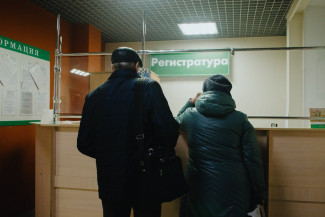 Кузнечане жалуются на очереди к врачам: к узким специалистам не попасть месяцами