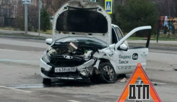 Появились подробности жесткого ДТП на улице Антонова в Пензе Появились подробности жесткого ДТП на улице Антонова в Пензе