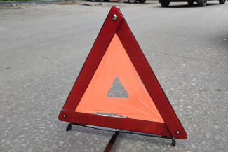 В новогоднюю ночь в Кузнецком районе опрокинулся автомобиль