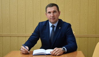 Мэр Пензы поздравил с праздником работников и ветеранов прокуратуры Мэр Пензы поздравил с праздником работников и ветеранов прокуратуры