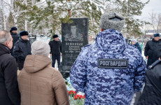 В Пензе почтили память бойца ОМОН, погибшего при выполнении долга
