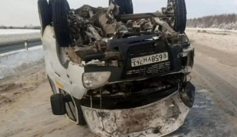 На трассе в Пензенской области перевернулся микроавтобус. ФОТО