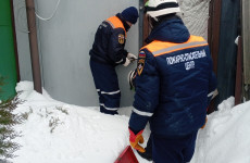 Пензенские спасатели вскрыли квартиру в 5-м Галетном проезде