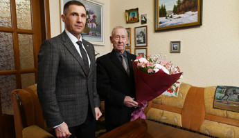 Юбилей с историей: глава Пензы поздравил с 90-летием заслуженного земляка