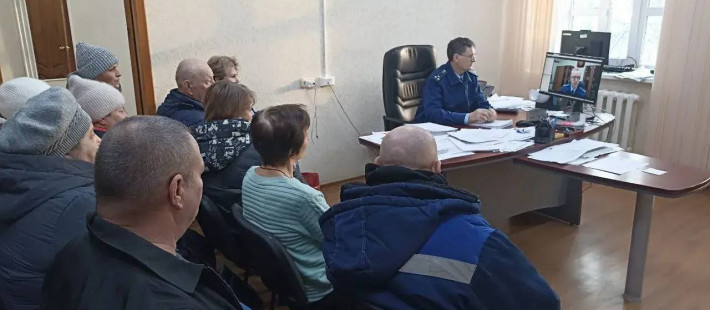 Прокуратура: работники никольского завода всё ещё не получили зарплату из-за ошибки приставов