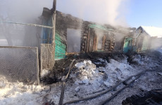 Жуткий пожар в Пензенской области унес жизнь 53-летнего мужчины Жуткий пожар в Пензенской области унес жизнь 53-летнего мужчины