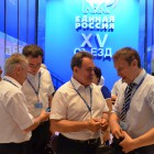 Единороссы идут в народ: 600 встреч в честь трех пятилеток