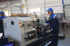 Лучший токарь России уедет из Пензы с промышленным станком