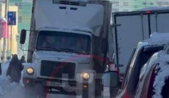 В Пензе улица Пушанина стала ловушкой для водителей и детей