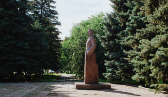 В сквере Дзержинского построят многоэтажки? Фирма Акимова попыталась изменить назначение участка во время суда