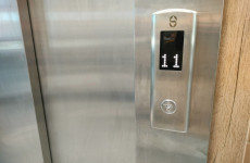 Кнопка вызова есть, помощи — нет: в Пензе лифт превратился в западню Кнопка вызова есть, помощи — нет: в Пензе лифт превратился в западню