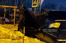 В Пензе водитель на высокой скорости сбил школьницу и вмял ее в сугроб В Пензе водитель на высокой скорости сбил школьницу и вмял ее в сугроб