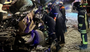 Смертельное ДТП в Пензенской области: спасатели вырезали людей из искореженных авто Смертельное ДТП в Пензенской области: спасатели вырезали людей из искореженных авто