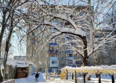 Законы марта: пензенские таксисты пересядут на отечественные машины, а время продажи алкоголя сократится