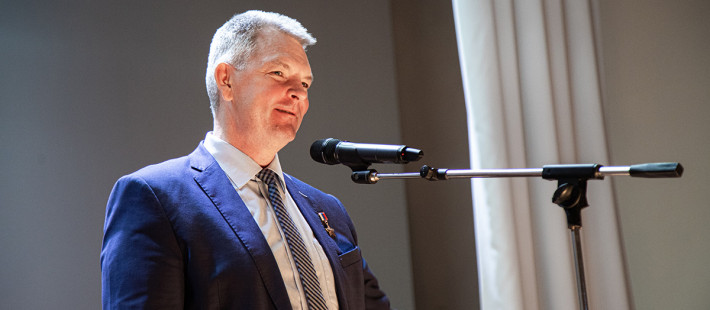 День рождения 13 марта: поздравляем лётчика и депутата Александра Самокутяева