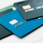 Центробанк готовит ограничения: пензенцам могут сократить число банковских карт