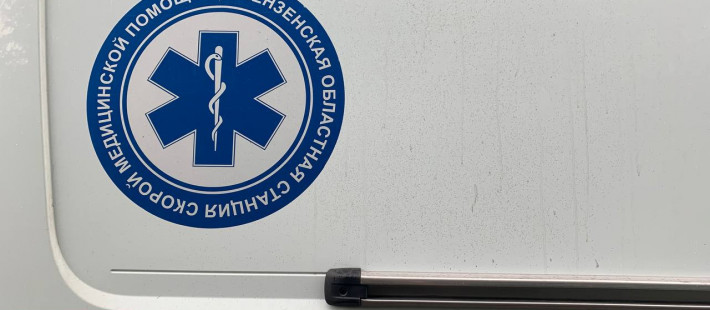 Пожилую женщину увезли в больницу после жесткой аварии под Пензой