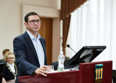 Поздравляем! 19 марта день рождения отмечает вице-мэр Ильдар Усманов