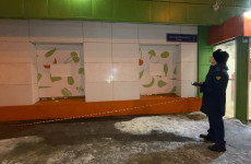 Пошла в магазин и оказалась в больнице: в Пензе лед с крыши рухнул на женщину