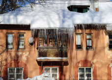 Глыбопад в Пензе: сколько людей пострадало из-за бездействия УК этой зимой