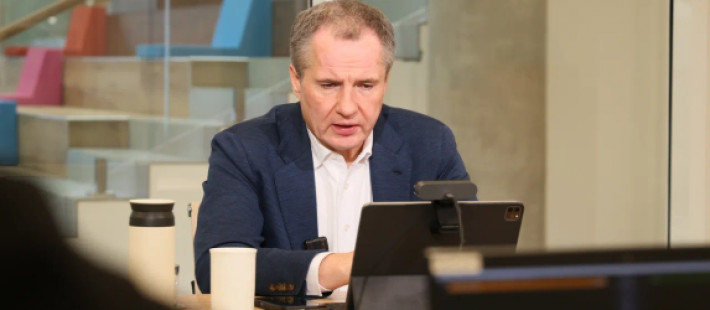 Без интернета гибнут люди — экс-глава Заречного сделал шокирующее заявление