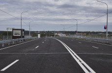 Пензе выделят 1,6 млрд рублей на ремонт дворов и дорог Пензе выделят 1,6 млрд рублей на ремонт дворов и дорог