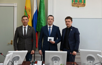 Пензенскому чиновнику вручили федеральную награду — кто именно получил и за что