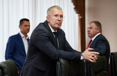 Желаем успехов! 22 апреля родился депутат Владимир Кузнецов