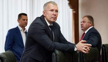 Желаем успехов! 22 апреля родился депутат Владимир Кузнецов