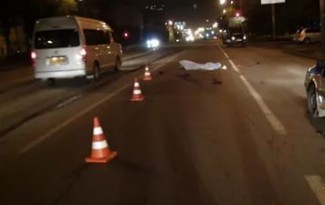 В Мокшанском районе мужчина погиб под колесами автомобиля 