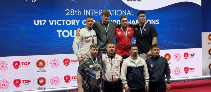 Триумф Пензы в Турции: борец Ильясов поднялся на вершину пьедестала