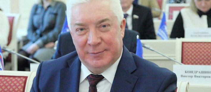 Желаем успехов! 5 мая день рождения празднует депутат Александр Гуляков
