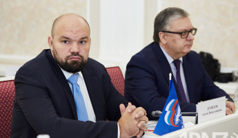 Желаем благополучия! 7 мая родился депутат Антон Демидов